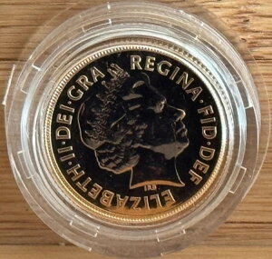 英国 2013年 金ソブリン金貨 7.98グラム エリザベス2世生誕記念