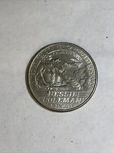 2023 xbV[ER[}uIN COD WE TRUSTvё̌