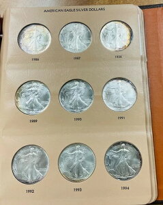 1986 - 2003 Bu �V���o�[ �C�[�O�� �Z�b�g�A�_���X�R �A���o���A�ŏ��� 18 ���̃R�C�������i���ł��B