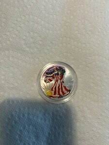 2022�N �A�����J���O�� 1�I���X �V���o�[ �v���[�t ���o�e�B �R�C��