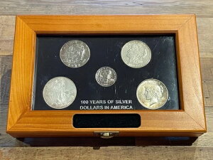 AJ 100 Nɂ킽݃RNV - WP[X 5 ̃RC ZbgB