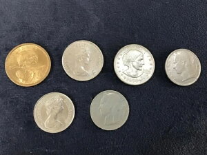 RC5ZbgF2001-PhA1979-PX[UEBEA\j[1h܂