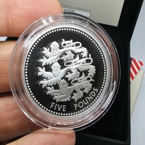 ロイヤルミント プライド・オブ・イングランド 5ポンド硬貨 英国シルバープルーフ ライオネスワールドカップ 2023