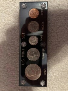 1952-D ~gVo[Zbg n[t_[ FBLAjbP 5iA_C tg[`