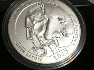 2013 P AJEUEr[eBt (ATB) 5IX Vo[RC - VARAOGP  COA t