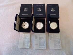 2001�N�A2002�N�A2003�N �V���o�[�A�����J���C�[�O��1�h���d��