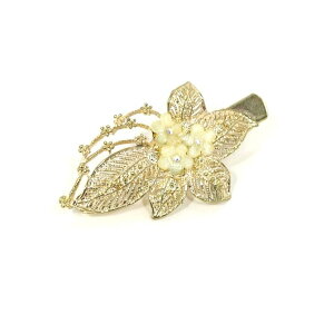 【残り1p】ヘアクリップ ミニ ラインストーン フラワー&リーフ ゴールド x アイボリー 〔小さめ ビーク くちばし クリップ ダッカール 髪どめ 髪飾り 3小花 和装洋装ヘアアレンジ〕