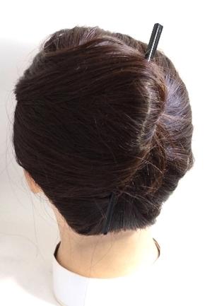 楽天市場 フランス製 ヘアスティック 黒２本セット シンプル ロング かんざし パーツ 一本簪 １本おはし お箸 ヘアアクセサリー 夜会巻きシニヨンお団子まとめ髪ヘアアレンジ 着物 和装 美美波 Viviva Beauty Accessory