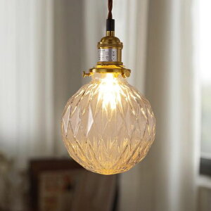 Cerdeco���g���ŃA���e�B�[�N�ȕ��͋C�K���X�y���_���g���C�g�Ȃ������������o�N�ω����y���߂�C���e���A�Ɩ��V��Ɩ��J�t�F��PSE�F�؍ς�e17���|�V�[�����O���V�[�����O�J�o�[����PD012