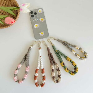 【18%OFFクーポン配布】 花柄ハンドストラップ フラワー スマホストラップ iphone ケース 収納 雑貨 手作り ハンドメイド 綿 毛糸のストラップ 花柄ストラップ おしゃれ かわいい SNS 人気