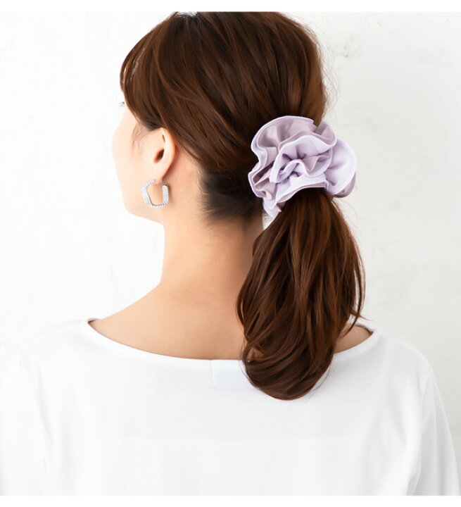 楽天市場 ネコポス送料無料 シュシュ ヘアゴム ヘアアクセ レディース バイカラー 異素材 ドレープ デザイン まとめ髪 ポニーテール ヘアアレンジ 結婚式 パーティー 大人 上品 30代 40代 50代 仕事 オフィス ブランド ギフト ポイント消化 消費 母の日 Jewelvox