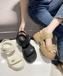 ★22.5cm〜24.5cm★3色★ブラック ベージュ アイボリー サンダル スポーツサンダル靴 美脚 厚底 サマーサンダル 海水浴 海 プール 旅行 ビーチ インスタ 撮影 アイドル★厚底ベルクロサンダル