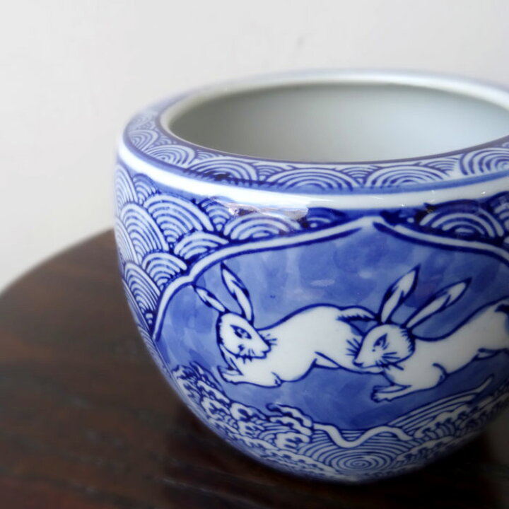 楽天市場】火鉢 花器 うさぎ 和モダン 兎 陶器鉢 水鉢 鉢カバー 