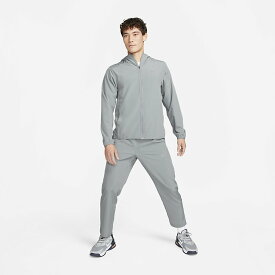 送料無料 ナイキ トレーニングウェア メンズ 上下 NIKE フォーム Dri-FIT バーサタイル ジャケット パンツ セットアップ グレー トレーニング フィットネス ヨガ ランニング 男性 上下組 スポーツウェア/FB7483-FB7491-084