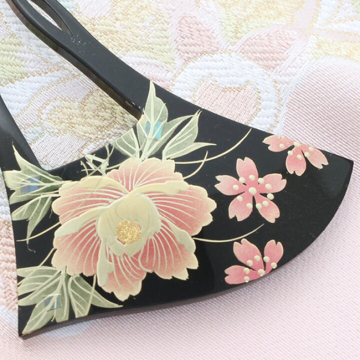 かんざし 黒漆調台 蒔絵 螺鈿 大牡丹と二色の桜 Rバチ型 日本製 和装小物の和美巧房 店