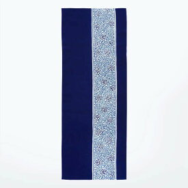 手ぬぐい 日本製 戸田屋 「古伊万里」 梨園染 縦柄 横柄 唐草 古典 伊万里 綿 さらし 注染 手ぬぐい サイズ タペストリー インテリア 飾る 土産 ギフト プレゼント 染 伝統 工芸 趣味 japan tenugui 日本 手拭い てぬぐい 専門 戸田屋商店 正規品 わびすけ メール便 t14