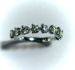 プラチナ ダイヤモンド1.0ct ハーフエタニティ スイートテン リング♪