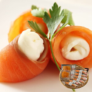 三協水産 北海道日高沖 船上活〆桜鱒切身とスモークサーモンセット 惣菜 マス【送料無料】 / お取り寄せ 通販 プレゼント ギフト お歳暮 おすすめ /