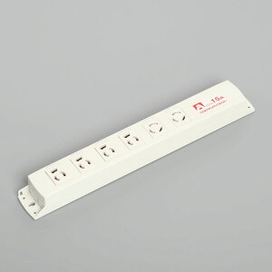 �A�����J���d�@�@�ڒn�`2P 15A 125V�@�}���`���[�XOA�^�b�v �R���r6���� �R�[�h�����@KU1240