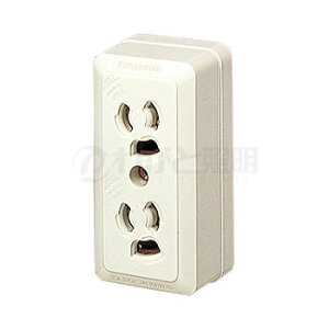 �p�i�\�j�b�N�@�I�o�R���Z���g�@�����~�ߐڒn�_�u���R���Z���g�@�����[�q���@15A�@125V�@�~���L�[�z���C�g�@WK3064