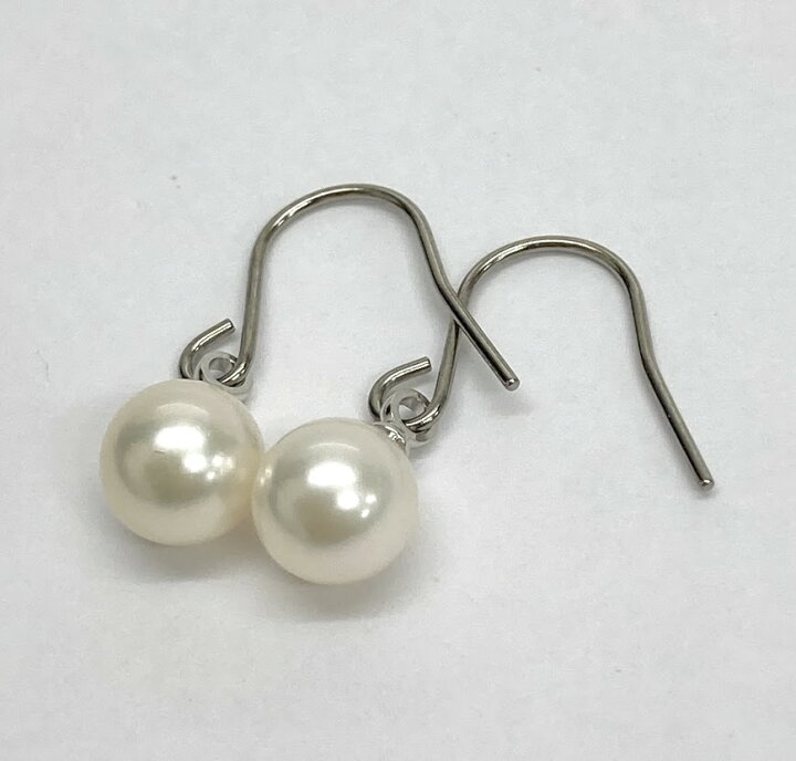 楽天市場】巻き照り花珠級 あこや真珠6.5mm-7mm フックピアス 純チタン 