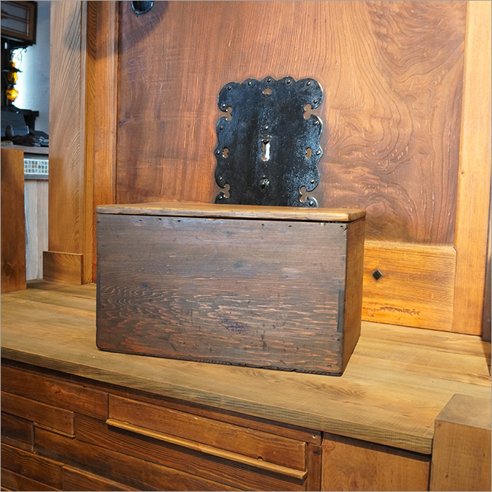 楽天市場】古道具 レトロ 木箱 ふた付き アンティーク 家具 木の箱
