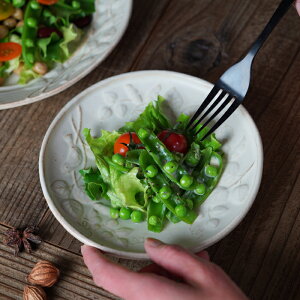 【MAX30%offクーポンあり】益子焼 ジャックと豆の木のパン皿 【kinari】童話シリーズ 植物柄 ボタニカル模様 かわいい プレート 小皿 ナチュラル おうちカフェ わかさま陶芸