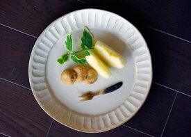 益子焼kinariオードブル皿 ランチプレート　オードブル皿 ワンプレート皿 仕切りなし パーティー皿 パスタ皿 おしゃれ ナチュラル モダン シンプル 白しのぎ 名入れ 結婚祝い 内祝い 父の日 母の日 敬老の日 贈答品 プレゼント ギフト（ss）