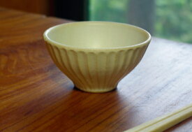 益子焼 kinariご飯茶わん(小) 飯碗 めし碗 お茶碗 ライスボウル おしゃれ かわいい ナチュラル モダン 名入れ 電子レンジ・食洗機対応 わかさま陶芸