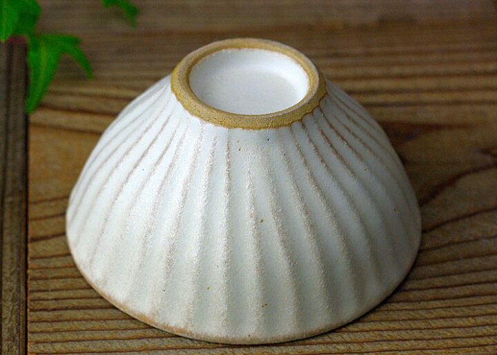 楽天市場 益子焼 Kinariご飯茶わん 小 飯碗 めし碗 お茶碗 ライスボウル おしゃれ かわいい ナチュラル モダン 名入れ 電子レンジ 食洗機対応 わかさま陶芸お家カフェ 父の日 益子焼 和食器通販 わかさま陶芸