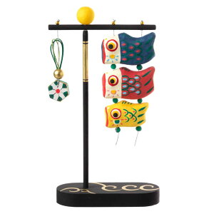 aH@]̂ڂ@q̌̂ڂu@[߂̐ߋEǂ̓@Boys' festival decorations made of Japanese paper