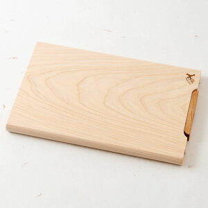 y@l\Ђ̂ɂ߁gꖇh܂Ȕ@28×18cmTCY@m̍H|i@Cutting board of Shimanto cypress single plate Kochi craft