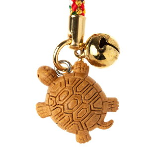 木目調根付 亀 縁起物をモチーフにした和風アクセサリー・ストラップ 亀齢万年 万寿無疆 亀鶴遐齢 不老長寿