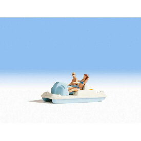 Nochノッホ16810　ペダルボートを漕ぐカップル【HO人形】【塗装済み】【ジオラマ小物】