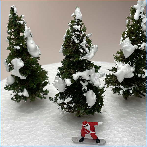 ミニチュアクリスマスツリー　針葉樹　70-90mm　3本セット　積雪樹木　モミの木模型【高品質】 | 模型人形植栽電飾のわき役黒ちゃん