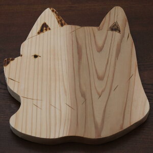 秋田杉で作った趣味の鍋敷き 秋田犬模様 木製 ハンドメイド 手作り こだわりの逸品 sasa019
