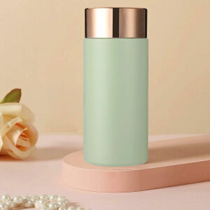 X y R[q[ }C{g }O{g bottle water 􂢂₷ ۗ{g 200ml XeX  @r w 