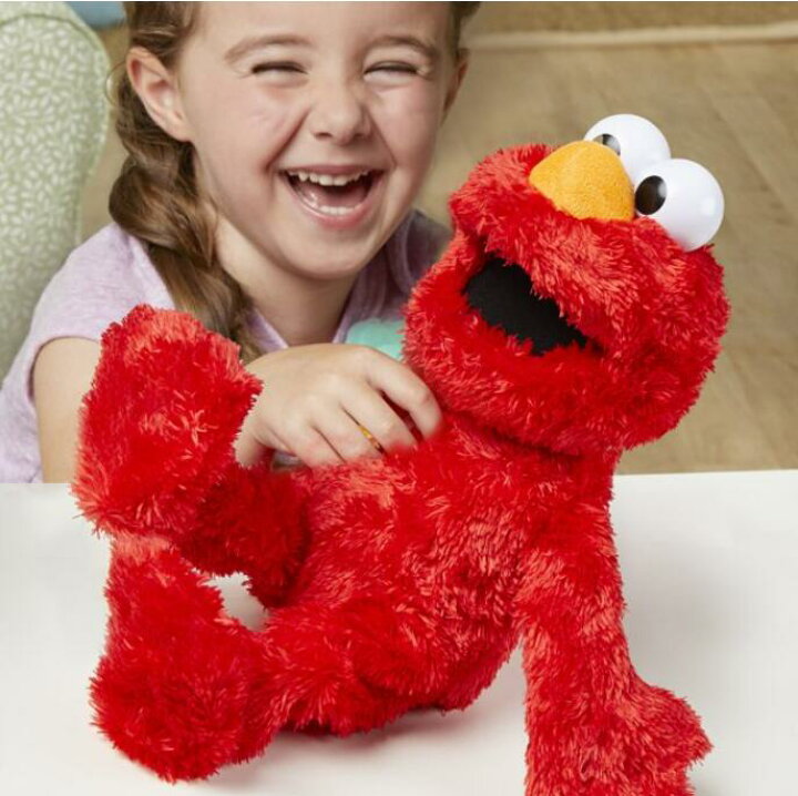 楽天市場 送料無料 セサミストリート くすぐったい エルモ 笑う 話す 14インチ 35 56センチ トーキングトイ 知育玩具 英語 スペイン語 学習 キャラクター グッズ ぬいぐるみ おもちゃ 人形 ドール 大人 女の子 男の子 クリスマス 誕生日 楽天海外直送 Walmart