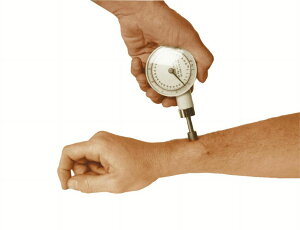 [��������] Baseline �F���v�i5�|���h���x�j�~�`�v���[�u�t�� [�y�V�C�O�ʔ�] | Baseline dolorimeter (5 pound sensitivity) with circular probe