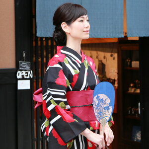 【6月8日より順次発送】浴衣セット女性送料無料高級変わり織り綿浴衣3点セット「黒地に白縦縞銀ラメの小桜と赤椿」浴衣帯下駄女性浴衣セットゆかたユカタ