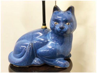楽天市場】青猫 フロアランプ 猫 雑貨 インテリア 家具 ネコ 置物 陶器 