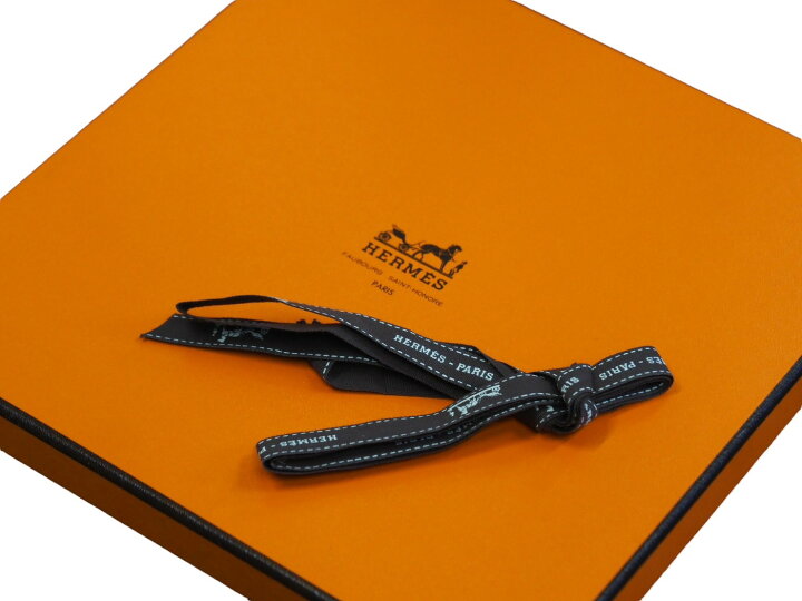 楽天市場】HERMES エルメス カレ90 スカーフ ECURIES 厩舎 シルク 馬柄  