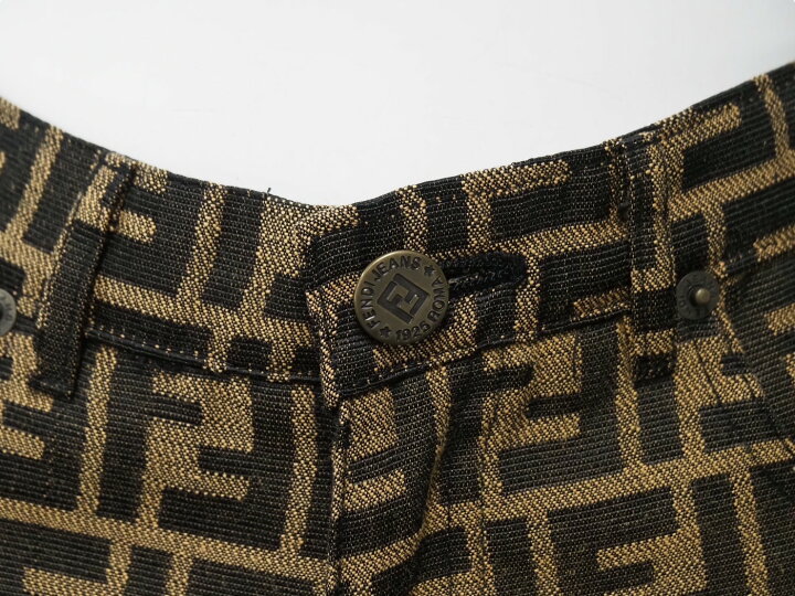 楽天市場】FENDI フェンディ ショートパンツ ズッカ柄 ブラウン F809  