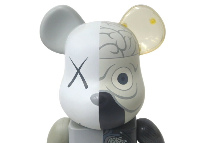 楽天市場】超激レア 本人サイン入り KAWS カウズ BE@RBRIK グレー 