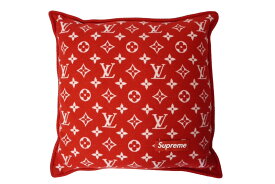 LOUIS VUITTON ルイ ヴィトン × SUPREME シュプリーム コラボ クッション 枕 ピロー モノグラム MP1886 レッド 美品 中古 62521