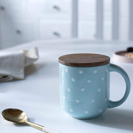 セラミックマグ 水玉 マンゴーの木の蓋付き - ブルー系 / Ceramic Mug Polka Dots With Mango Wood Lid - Blue Color (送料無料 | Free Shipping)