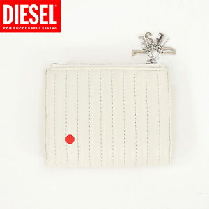 ディーゼル(DIESEL)レディース 訳あり 二つ折り財布(小銭入れあり) ホワイト系  ロゴチャーム付き二つ折り財布 (サイズ/UNI)*dl3002