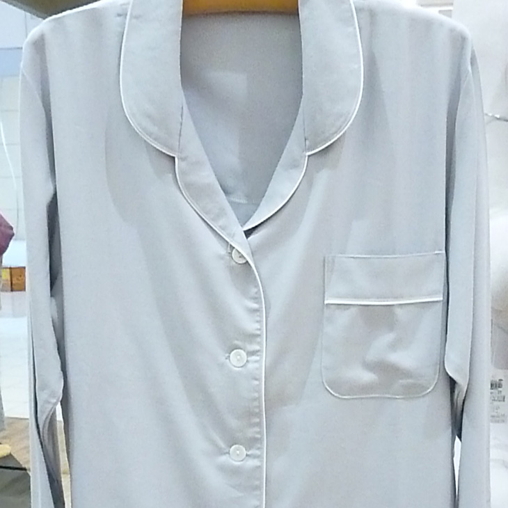 レディースパジャマ 上等 バスト79-87 組成：絹50％ 日本製 限定特価 綿100％ Mサイズ