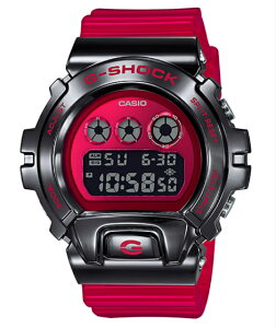 【エントリーでポイント10倍&10%OFFクーポン配布中 10/24〜10/27】 G-SHOCK GM-6900B-4DR Gショック ジーショック DW-6900 25周年記念 METAL COVERED カシオ CASIO デジタル 腕時計 レッド ブラック 三つ目モデル