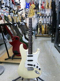 フェンダージャパン Fender Japan エレキギター ST72-US 【中古】